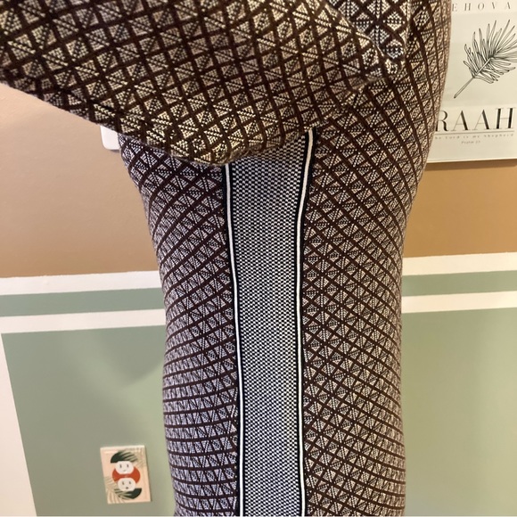 Tory Burch Shadow Mix Geo Jacquard Print Dress - Picture 8 of 12